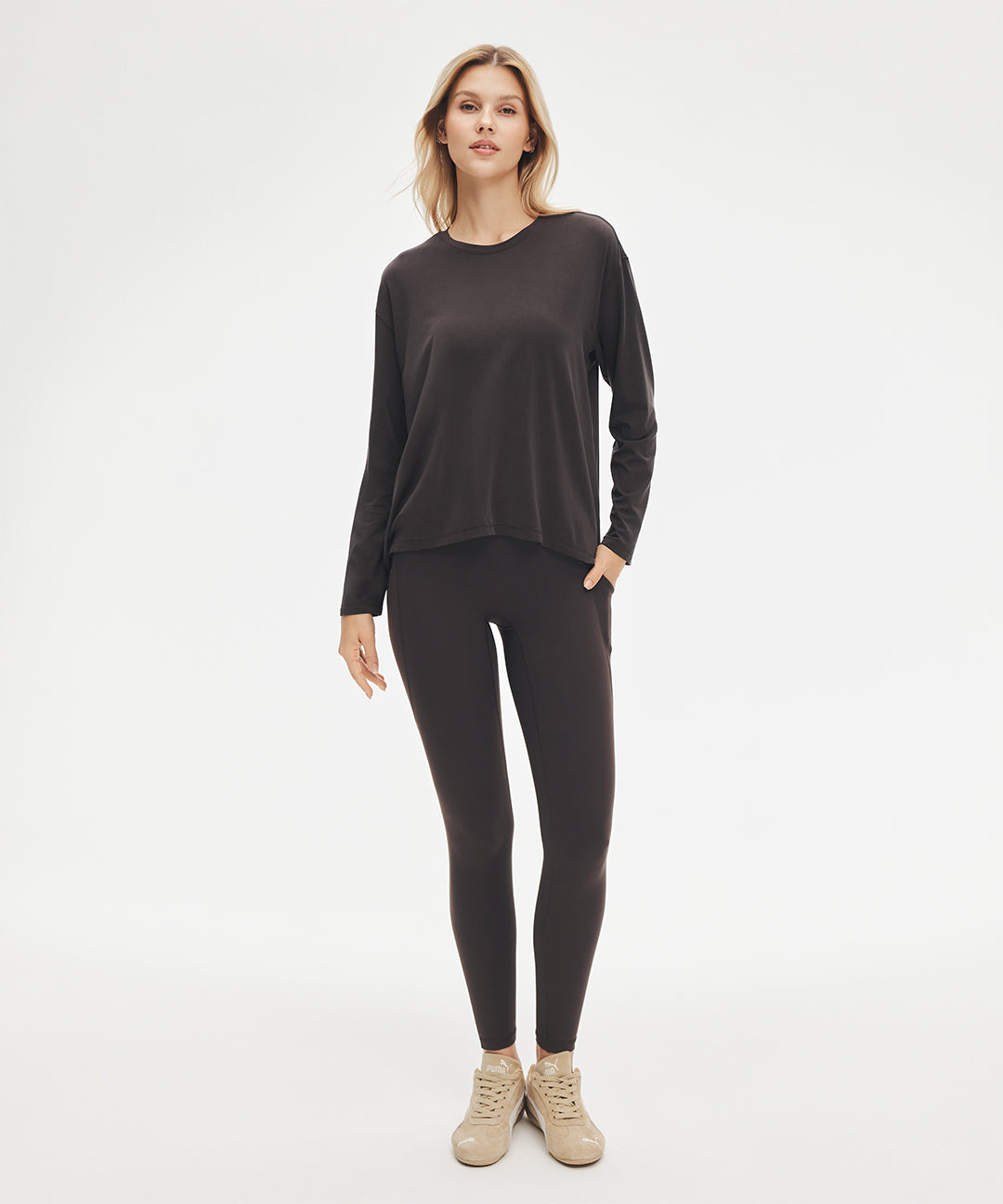 BoldFour™ No Front Seam Legging with Pockets 25''