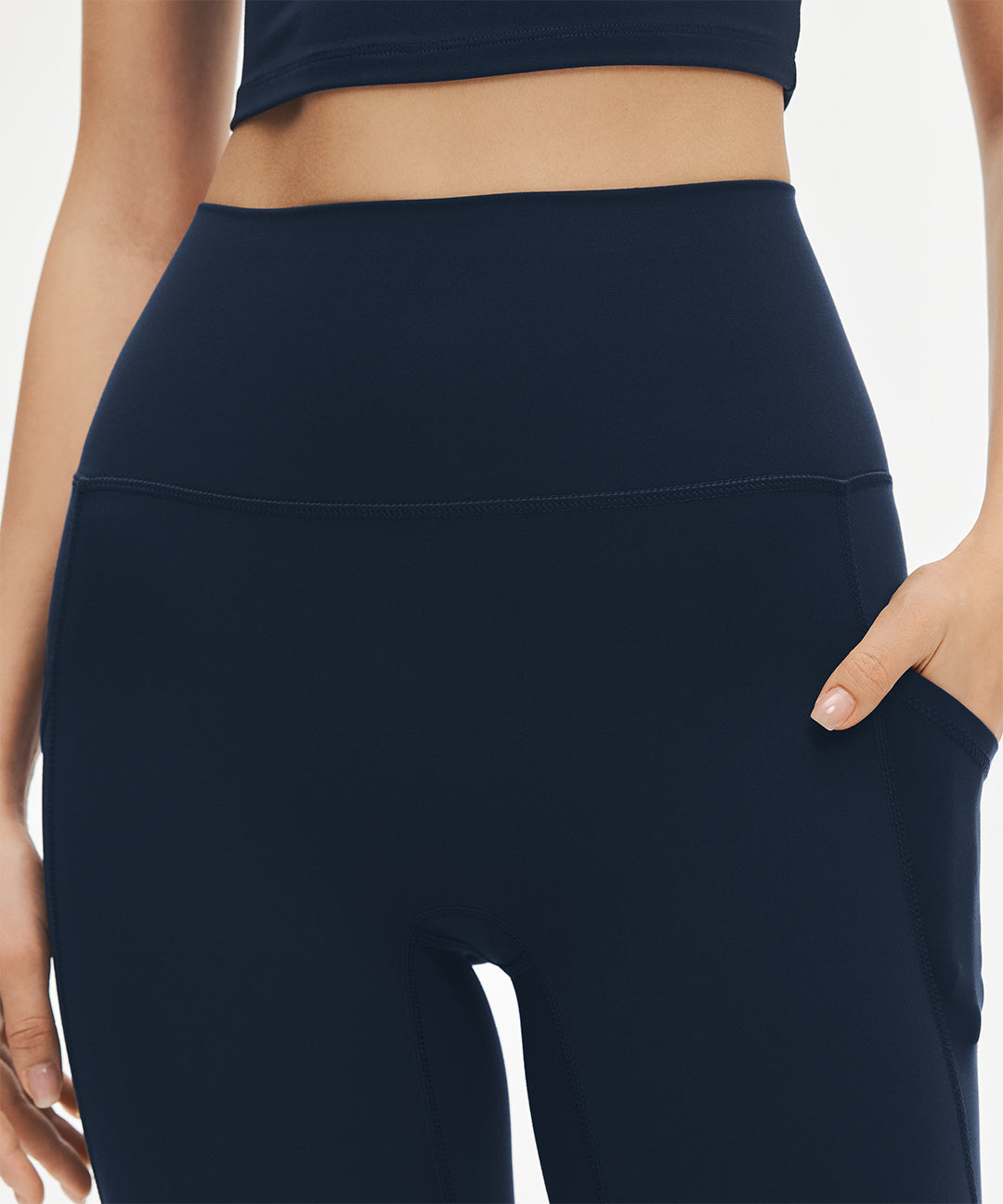 BoldFour™ No Front Seam Legging with Pockets 25''