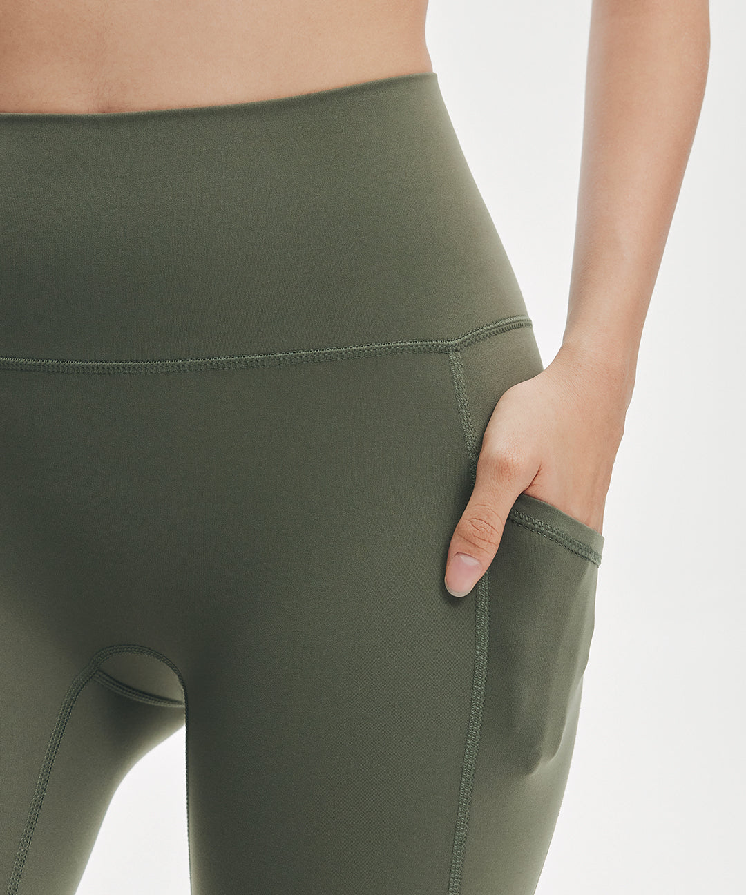BoldFour™ No Front Seam Legging with Pockets 25''
