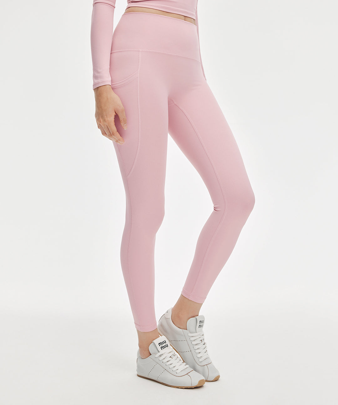 BoldFour™ No Front Seam Legging with Pockets 25''