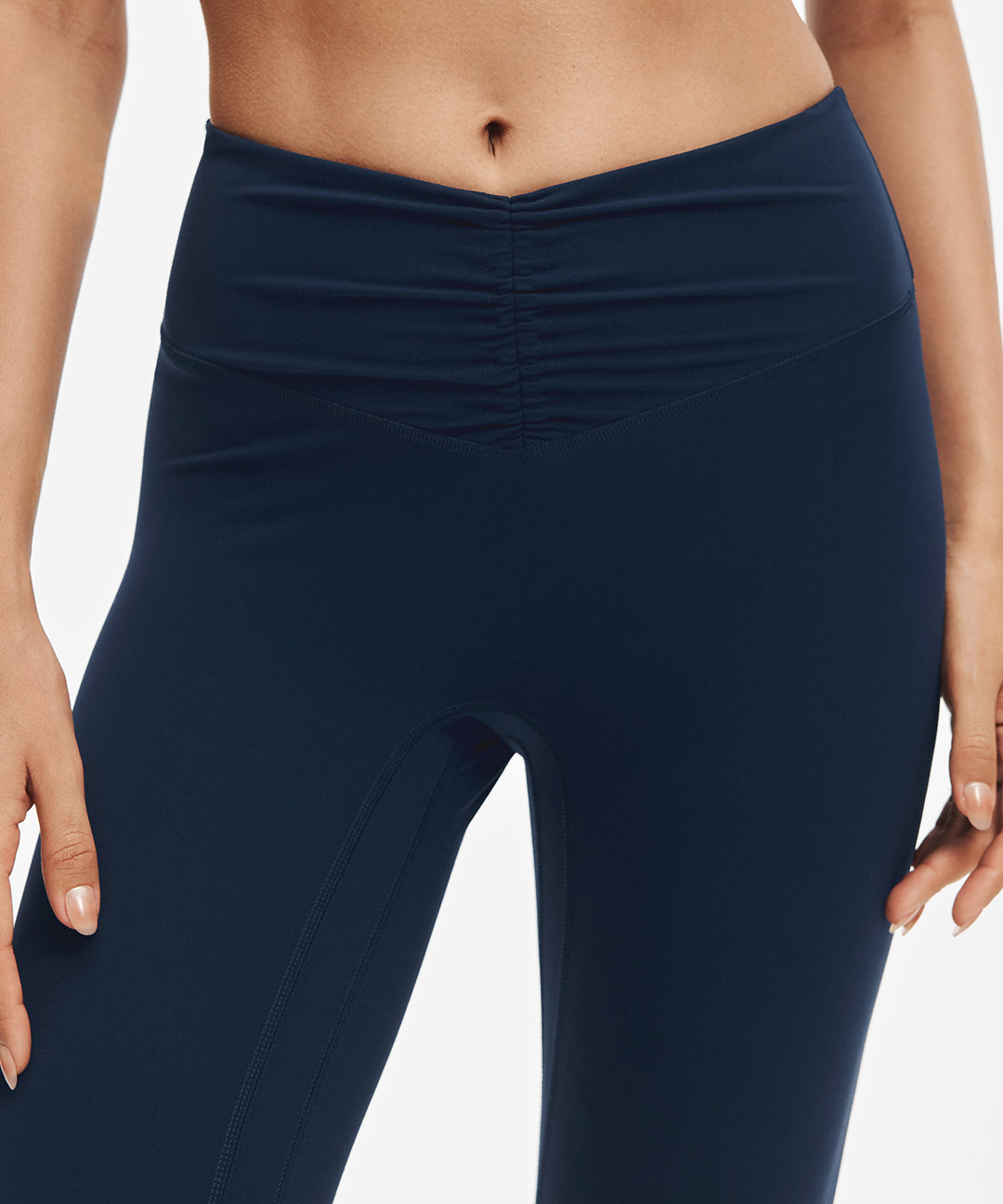 BoldFour™ V-Waist Ruched Legging 25''