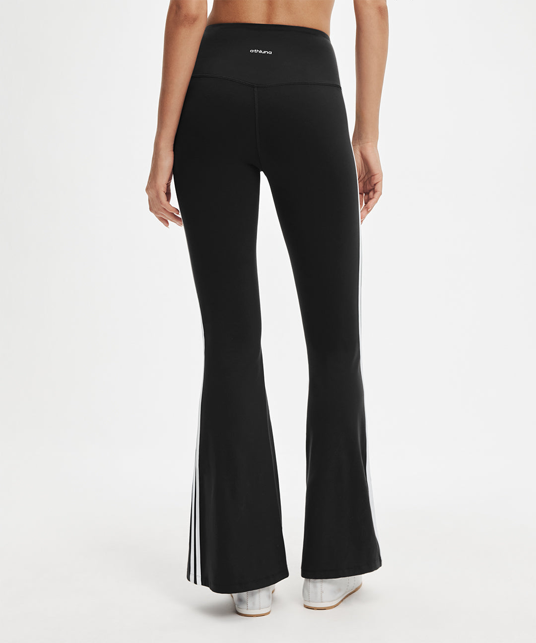 BoldFour™ Double-Trim Flared Legging 31.5''