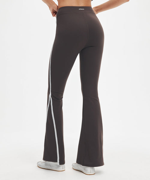 BoldFour™ Contrast Lace Flared Legging 31.5''