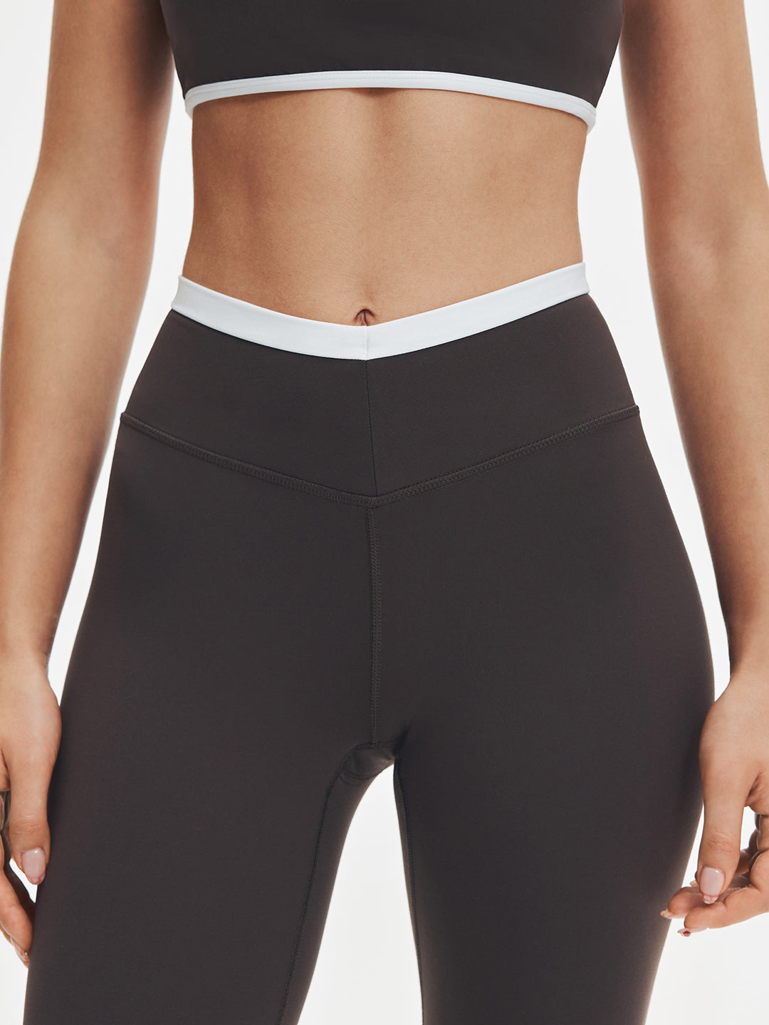 BoldFour™ Contrast V-Waist Legging 25''